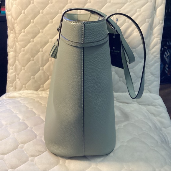 Kate Spade NWT sea foam green pebbled leather tote with bow tie tassel on front - Picture 12 of 15